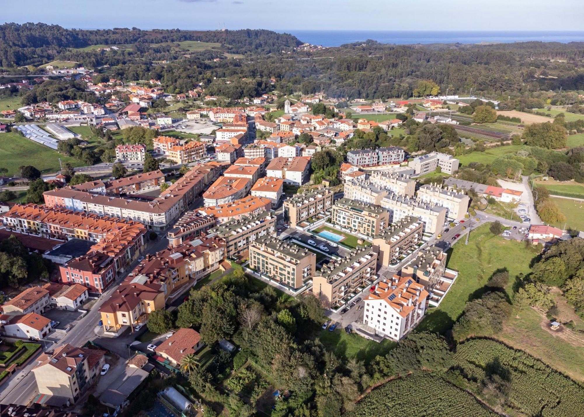 Alloru, Apartamento Con Piscina La Playa A 3 Km Vut-2714-As Llanes Exterior foto